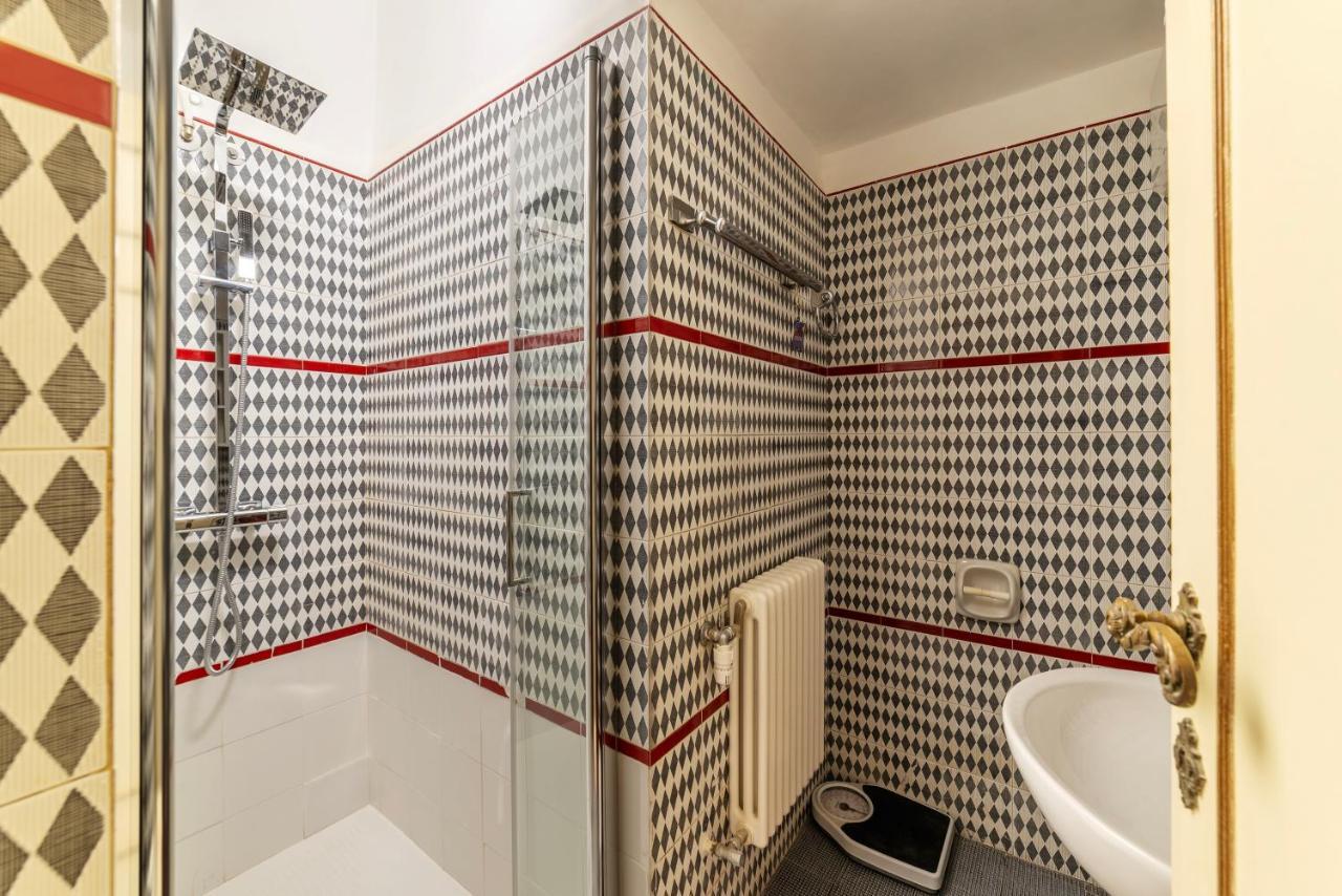 Pantheon Apartment - L'Angolo Nascosto Dei Quadri Рим Екстер'єр фото