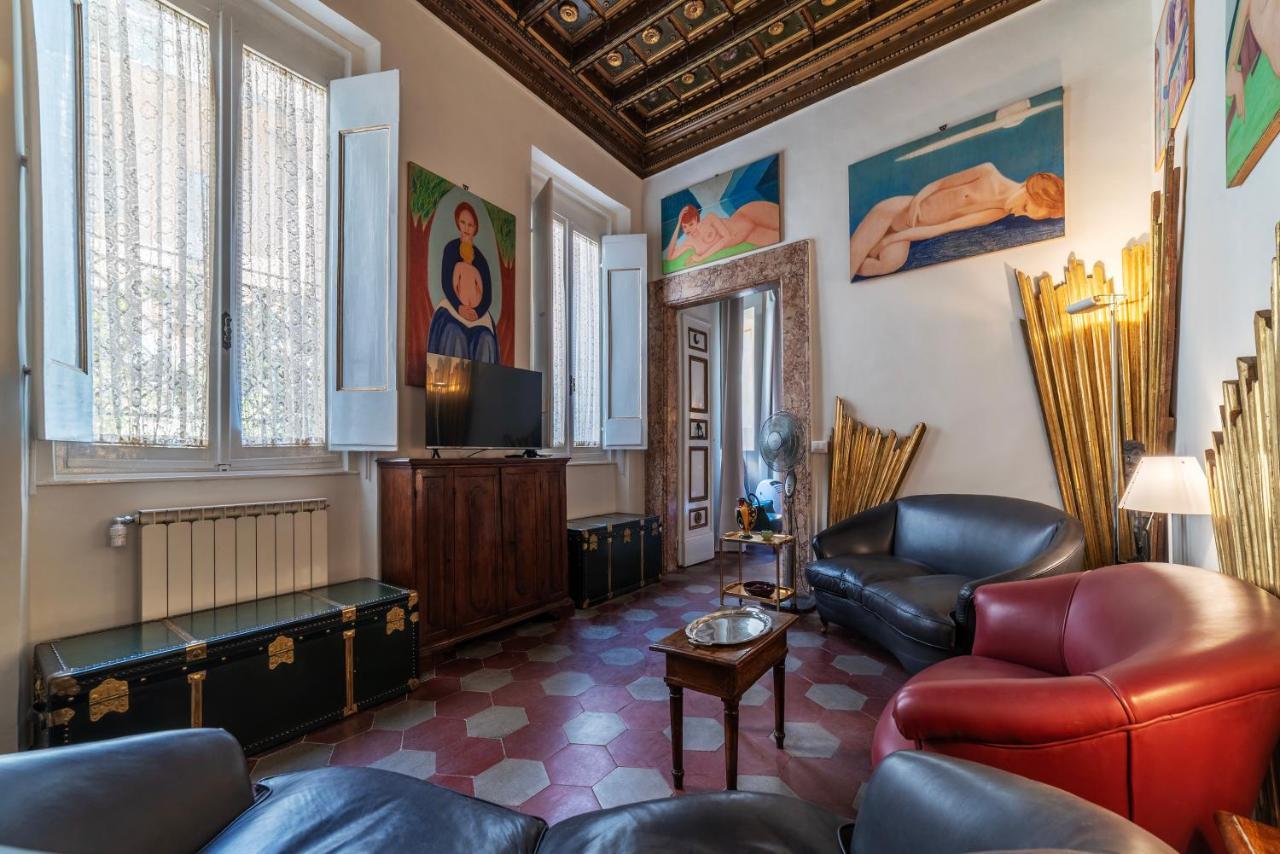 Pantheon Apartment - L'Angolo Nascosto Dei Quadri Рим Екстер'єр фото