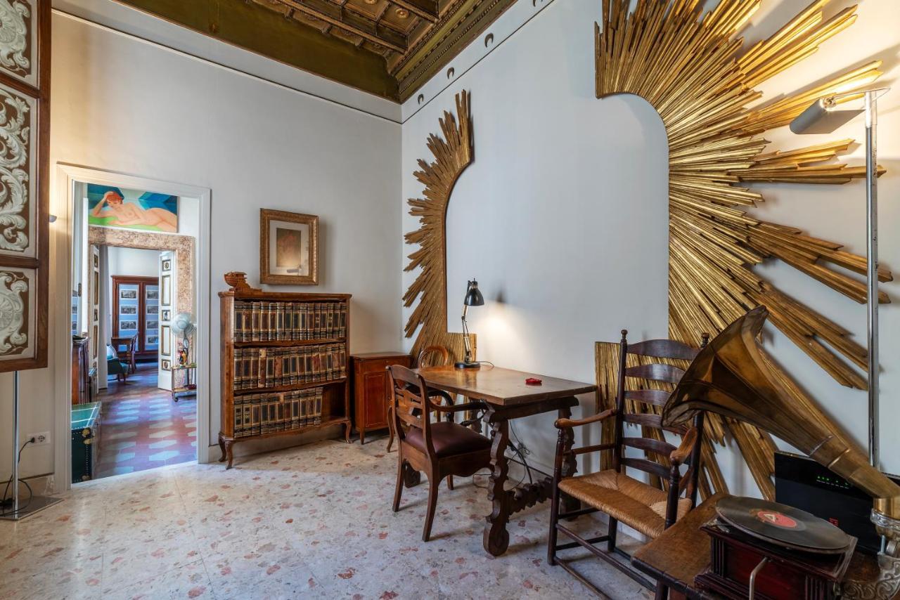 Pantheon Apartment - L'Angolo Nascosto Dei Quadri Рим Екстер'єр фото