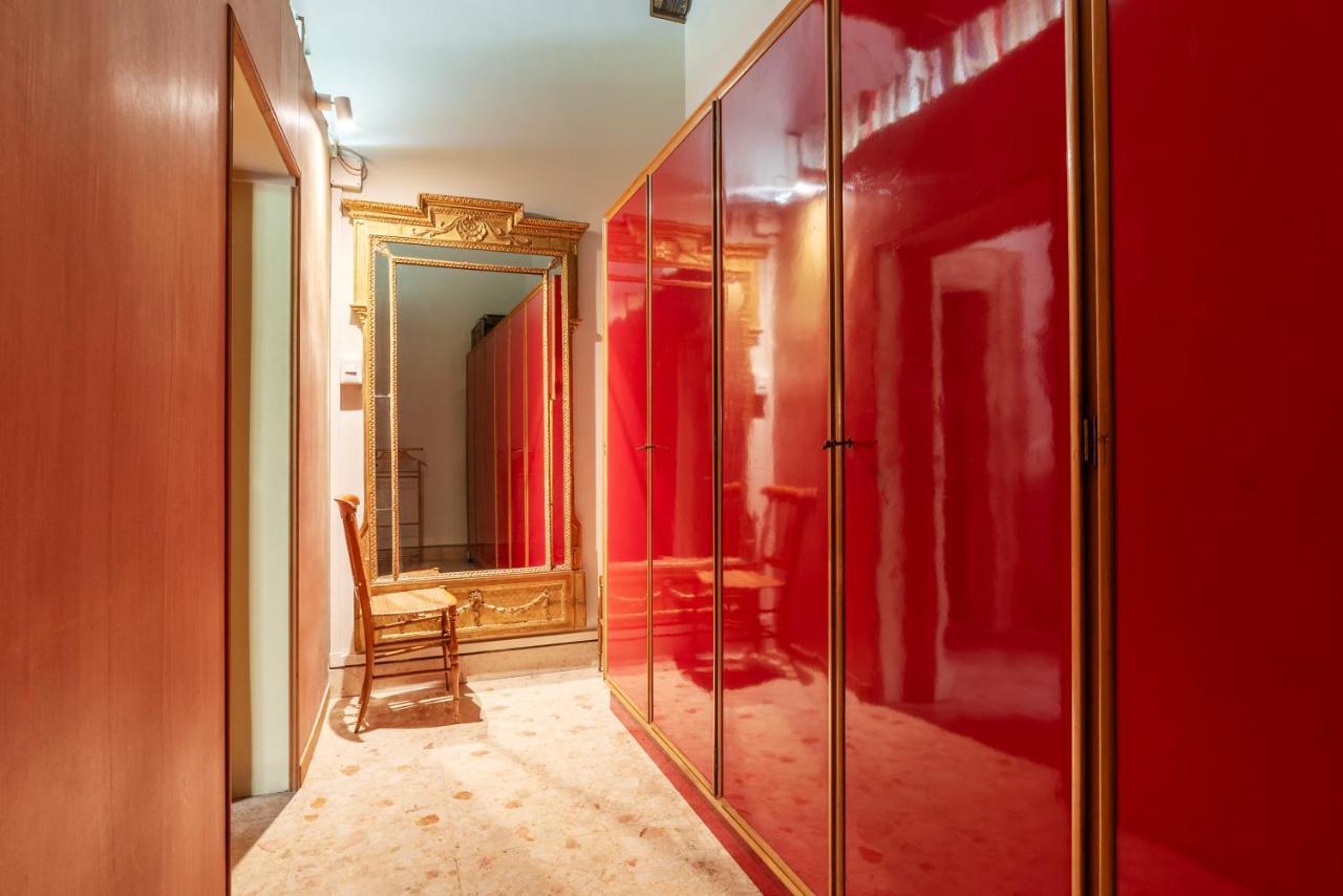 Pantheon Apartment - L'Angolo Nascosto Dei Quadri Рим Екстер'єр фото