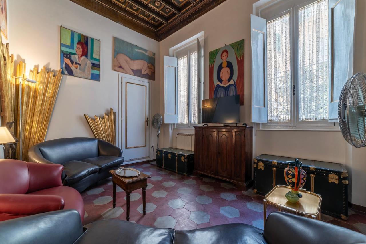 Pantheon Apartment - L'Angolo Nascosto Dei Quadri Рим Екстер'єр фото